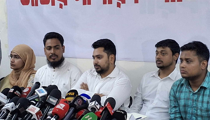 'উপদেষ্টা আসিফ ও মাহফুজের সাথে এনসিপির কোনো সম্পর্ক নেই'