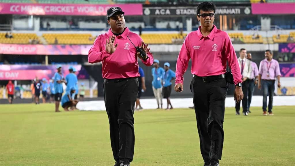 টানাপোড়েনের মাঝেই ভারতে ম্যাচ পরিচালনায় বাংলাদেশের শরফুদ্দৌলা - NewsNow24