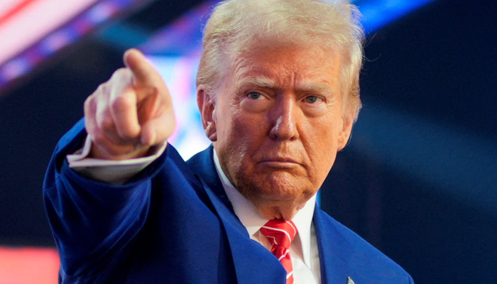 ট্রাম্পের হুমকি: আইসিই এজেন্টদের বিমানবন্দরগুলোতে মোতায়েনের পরিকল্পনা -  NewsNow24