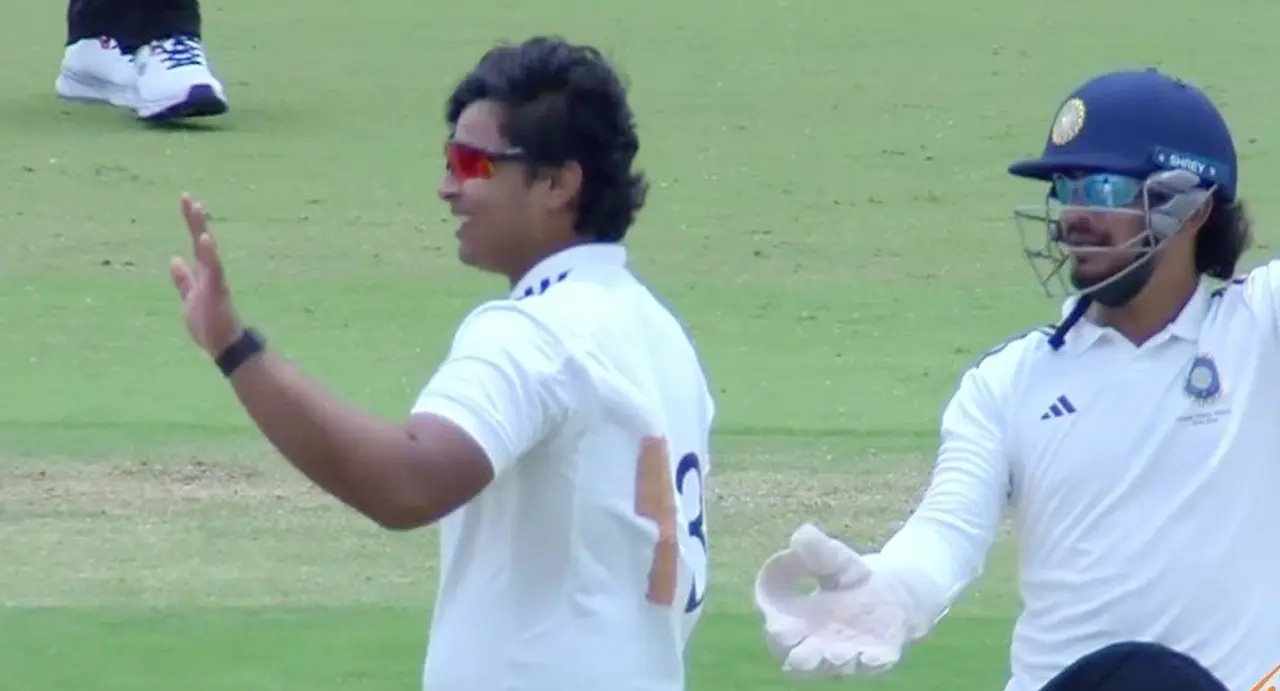 এবার বল হাতে ‘জাদু’ দেখালেন সূর্যবংশী